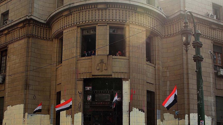 Egypt sentences 8 to death for violence