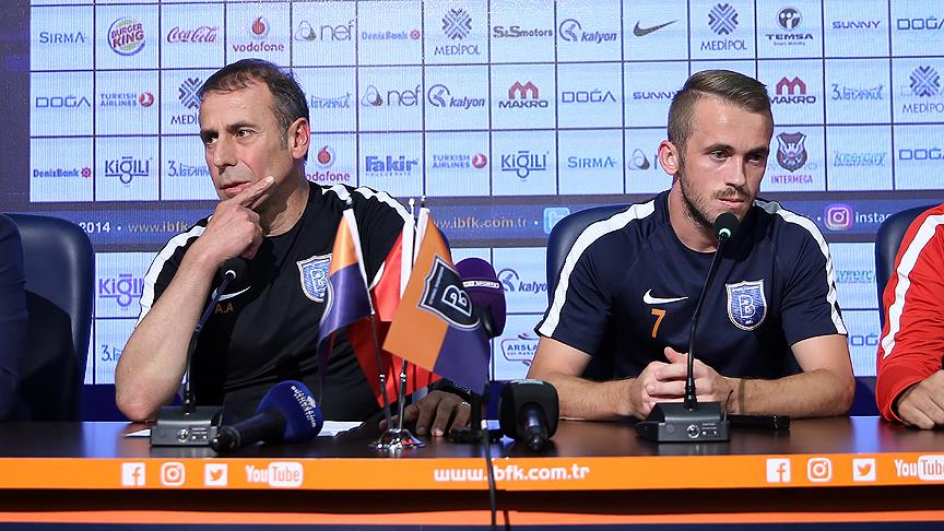 Abdullah Avcı: Önceliğimiz Şampiyonlar Ligi play-off turuna kalmak