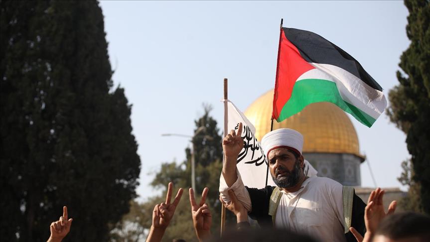 After prayer, protest, Palestinians savor Aqsa victory