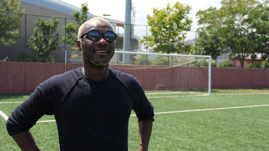 Yattara'dan Afrika'ya futbol okulu projesi