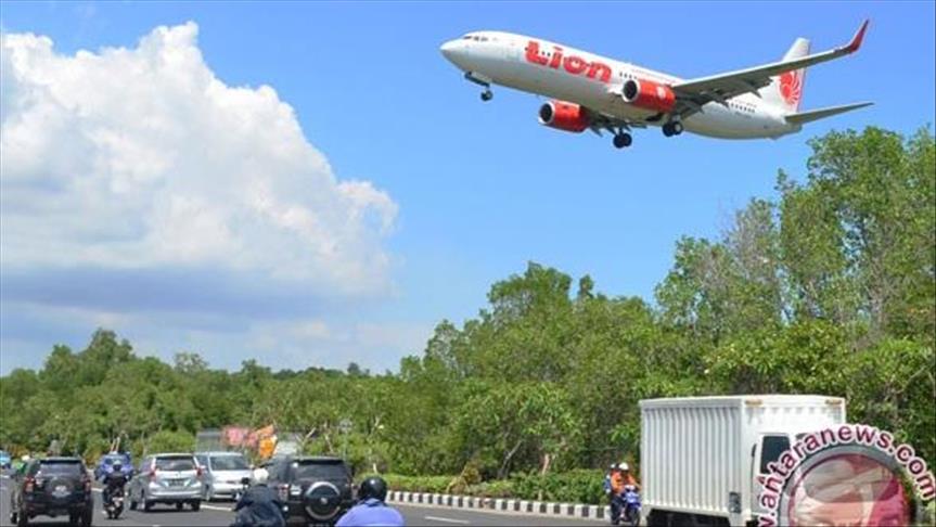 Lion Air dan Wings Air bersenggolan di Medan