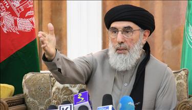 حكمتيار: رقبای منطقهاى آمريكا خواهان ادامه جنگ در افغانستان اند