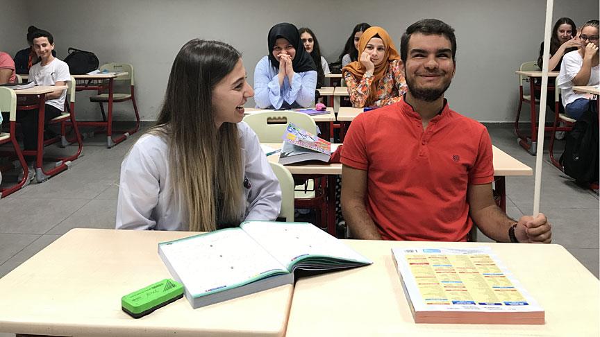 Görme engelli Enes'in üniversite başarısı