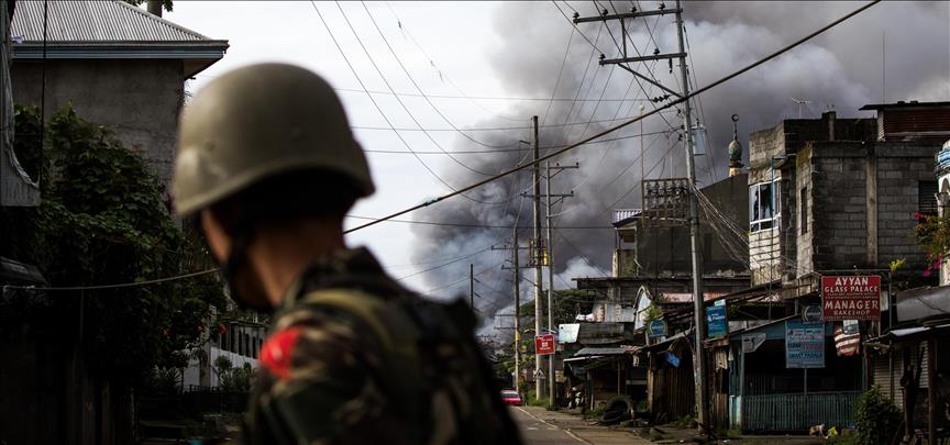 Hostages describe ordeal in Philippine siege city