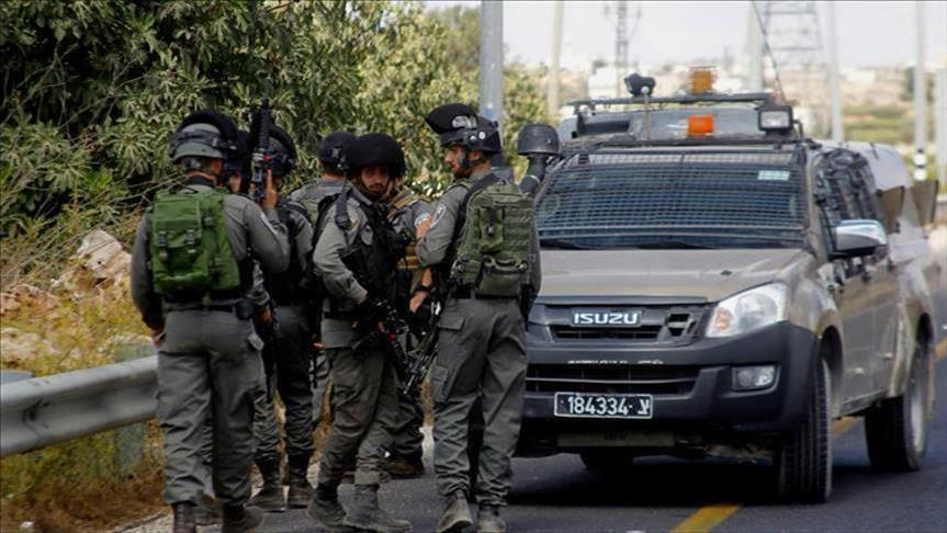 Cisjordanie: L’armée israélienne saisit un bus palestinien 