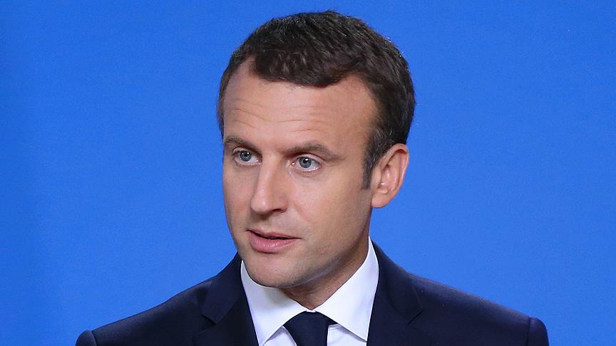 Macron foto muhabirinden şikayetçi oldu