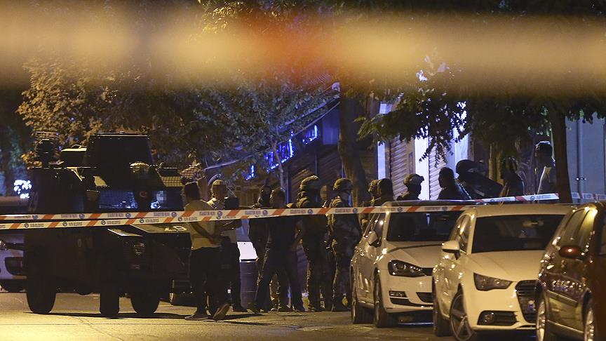 Fransa'daki saldırıları planlayan DEAŞ'lının akrabası İstanbul'da yakalandı