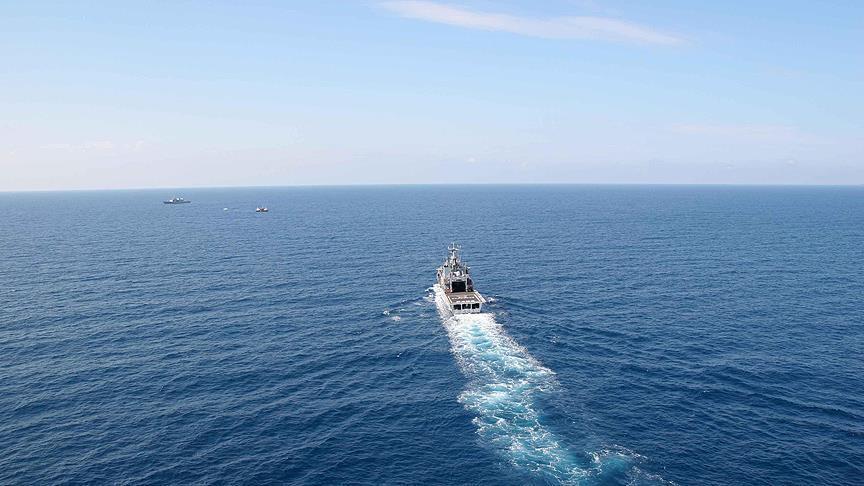 В Средиземном море спасли более 300 нелегальных мигрантов
