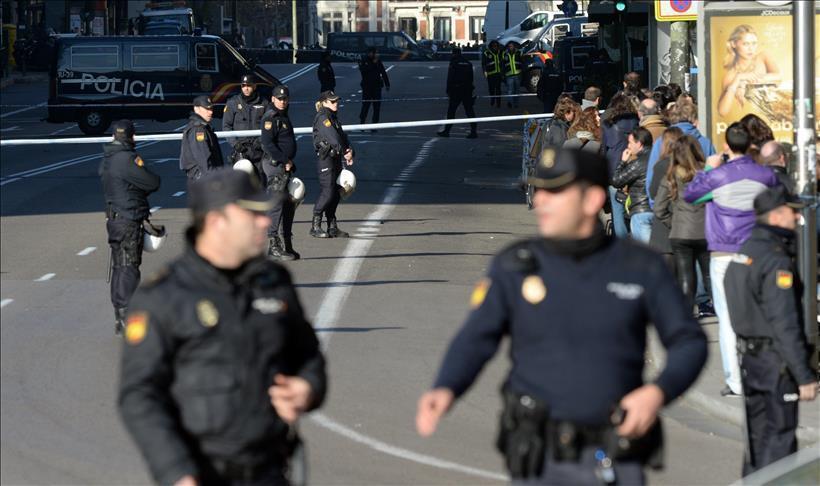 Espagne: Une voiture fonce sur la foule à Barcelone/Plusieurs blessés