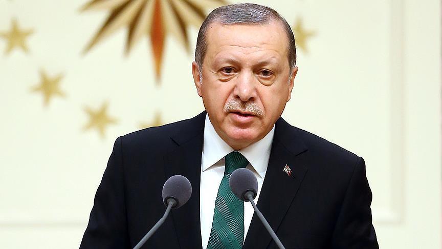 Attaque de Barcelone: Erdogan exprime sa solidarité au Roi Felipe VI d'Espagne
