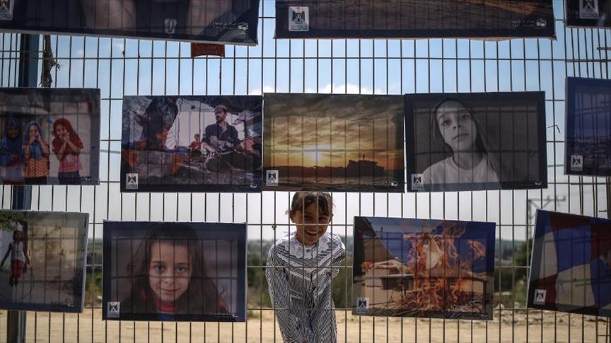 "الثقافة" بغزة تفتتح معرض صور داخل معبر "إيرز"