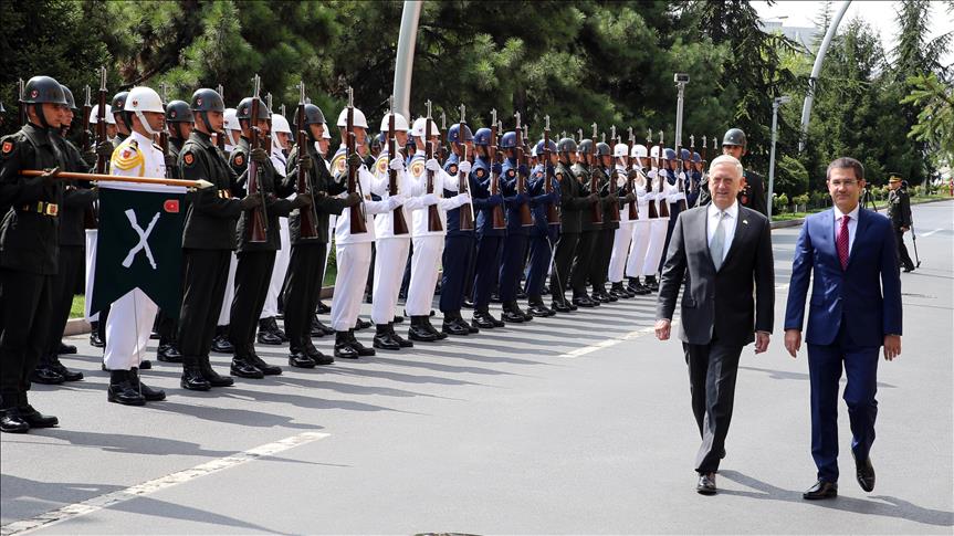 دیدار وزرای دفاع ترکیه و آمریکا در آنکارا