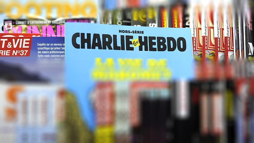 „Шарли Ебдо“ повторно со исламофобична насловна страница