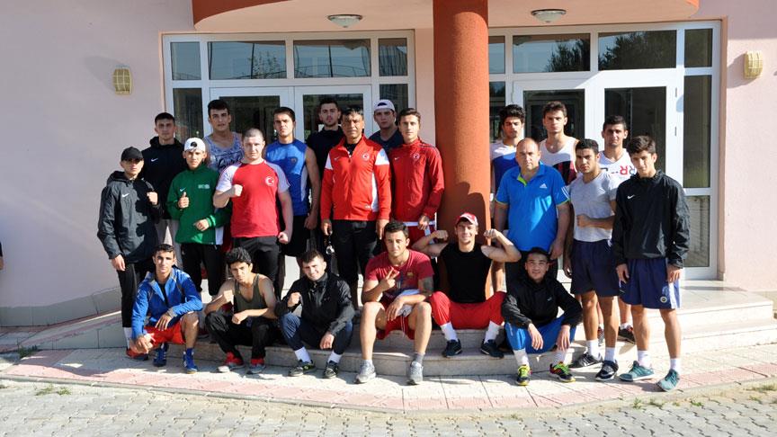 Milli boksörler Birol ve Ünlü'nün Kastamonu kampı sona erdi