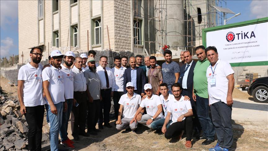 TİKA'nın gönüllü elçileri Lübnan'daki Türkmenlerle buluştu