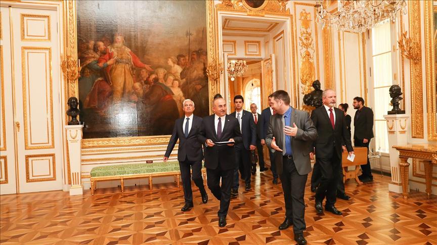 La Turquie et la Pologne restaurent une toile symbolisant la paix