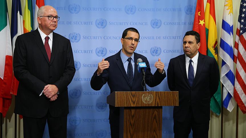  Venezuela Dışişleri Bakanı Arreaza: ABD ülkemizde insani kriz çıkarmayı amaçlıyor