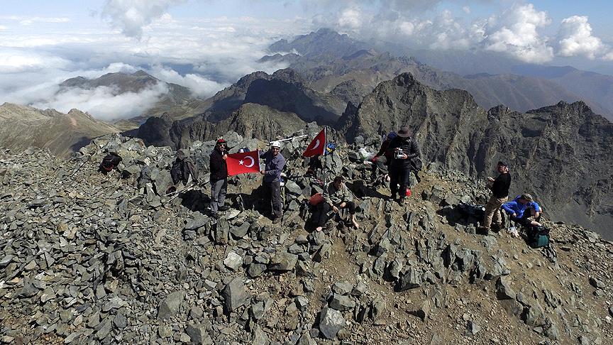 Kaçkarlar ziyaretçilerini bulutların üzerinde ağırlıyor