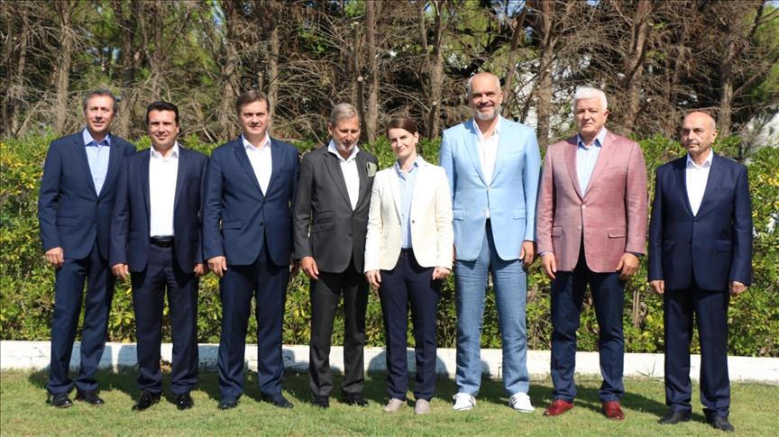 Mbahet në Durrës takimi i kryeministrave të vendeve të Ballkanit Perëndimor