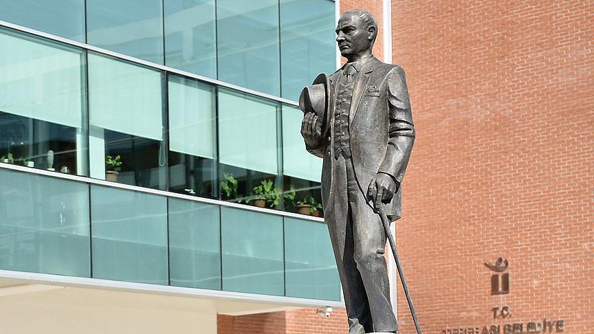 Eskişehir'deki Atatürk heykeline saldırıya tutuklama 