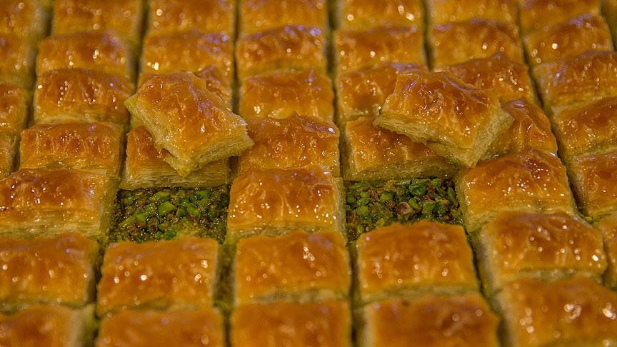 Baklavacılarda bayram telaşı başladı