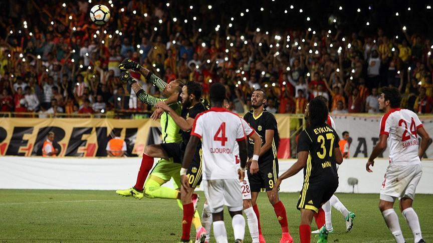 Foot-Turquie/Süper Lig-3ème j. : Yeni Malatyaspor et Antalyaspor se neutralisent (1-1)