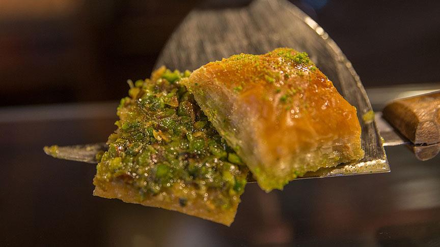 'İki dilim baklava, 1,5 saatlik yürüyüşle yakılıyor'