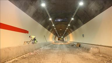 Dünyanın en uzun ikinci tüneli Ovit'te sona yaklaşıldı