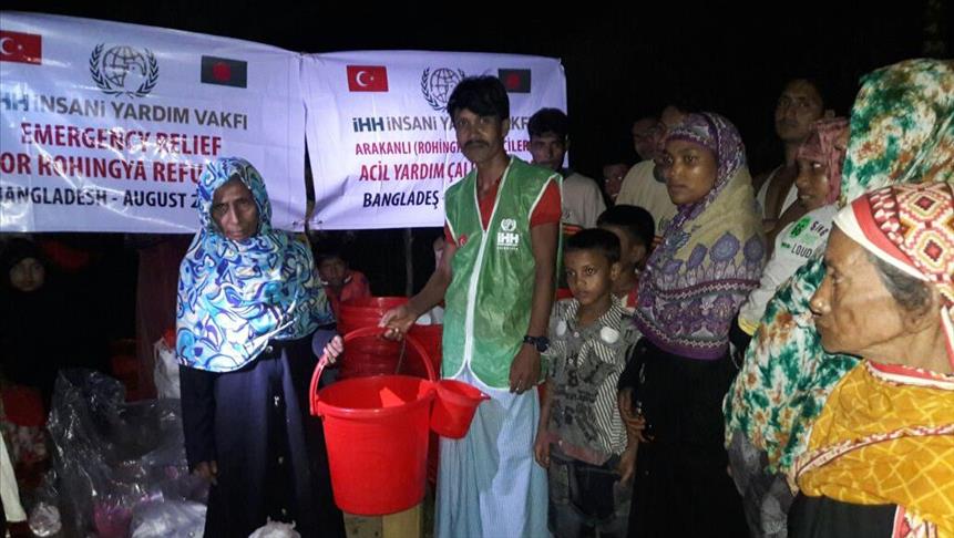 IHH shpërndan ndihma për muslimanët Rohingya