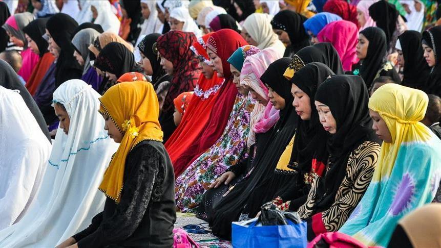 Musulmanes filipinos celebran Eid al-Adha en medio de la guerra