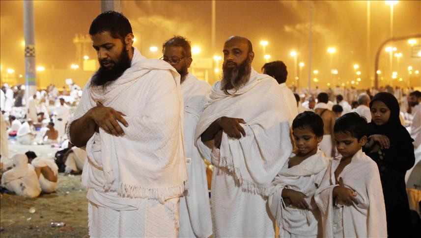 El mundo musulmán celebra el primer día del Eid al-Adha