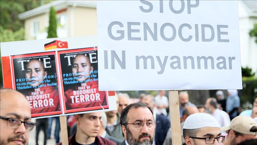 Violence against Rohingya Muslims protested in Berlin