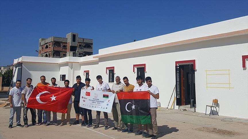 TİKA'nın gönüllüleri, Libya'da sığınmacı kampını ziyaret etti