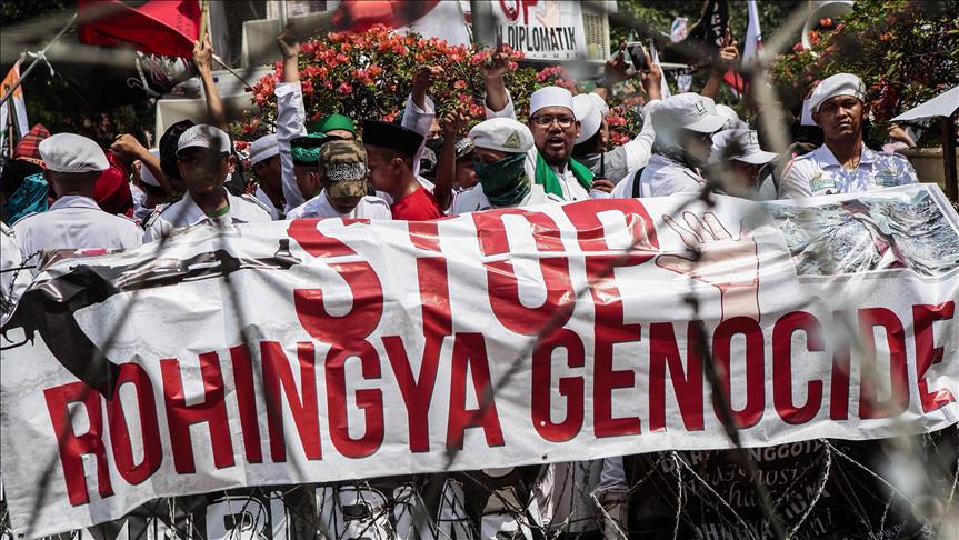 Indonezi, protestë kundër masakrave ndaj muslimanëve të Arakanit