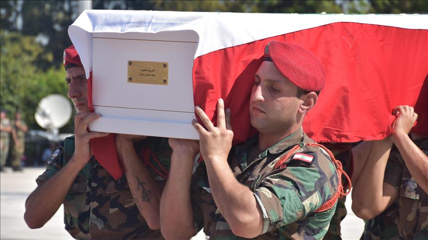 Liban : Funérailles officielles des 10 militaires tués par Daech