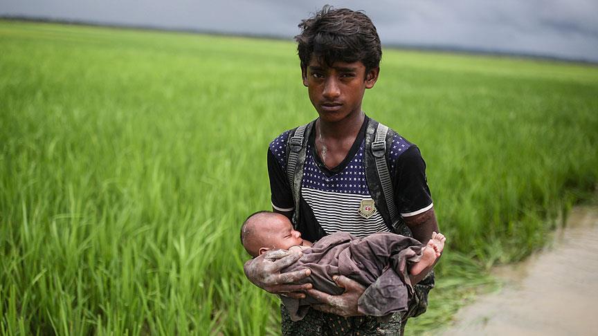 UNICEF: Bangladeş'e sığınan Arakanlı Müslümanların 200 bini çocuk
