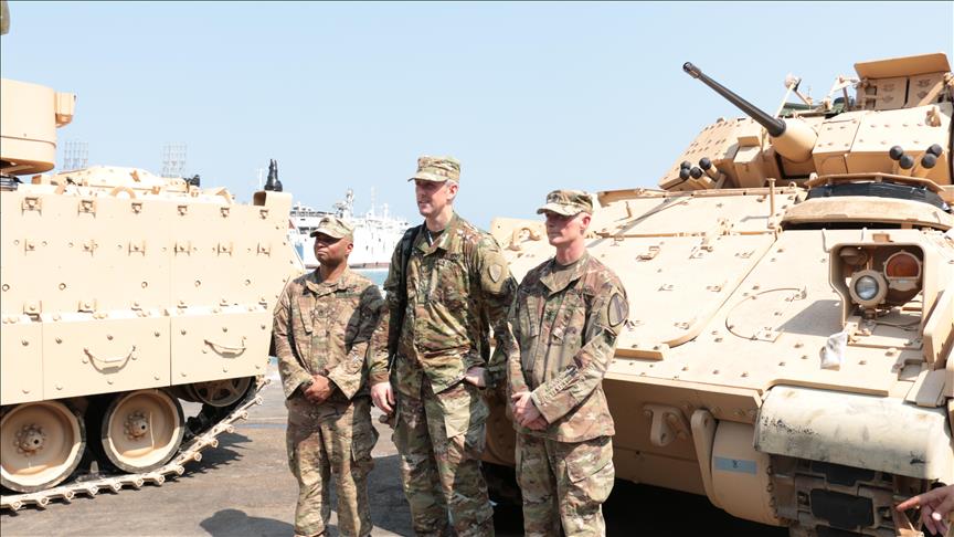 Kuwait conducts joint military exercises with US army