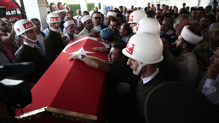 Şehit Çetinkaya son yolculuğuna uğurlandı