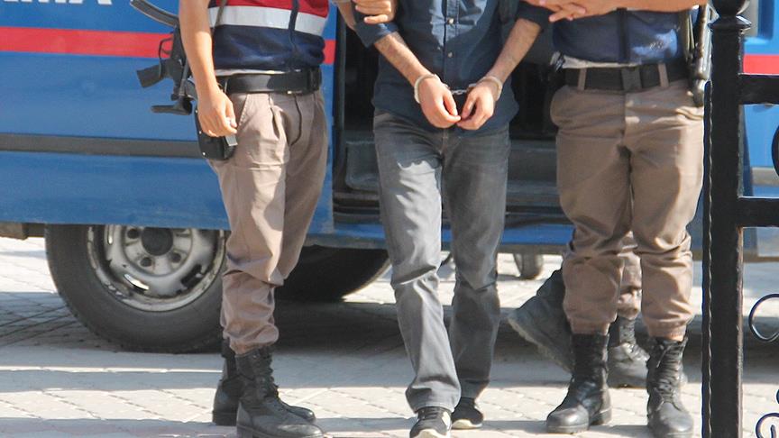 FETÖ şüphelileri sınırda avcı barınağında yakalandı