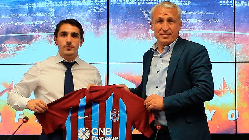 Trabzonspor'da Abdülkadir'in sözleşmesi uzatıldı 
