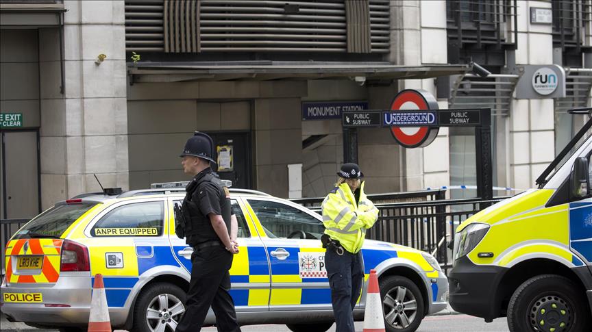 Attentat de Londres: Un homme de 18 ans arrêté (police)