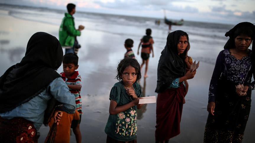 India cierra su frontera marítima para detener a musulmanes rohinyás
