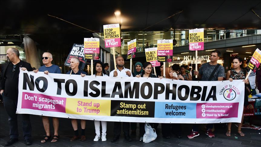 Reporte de la UE revela discriminación contra musulmanes en Europa 