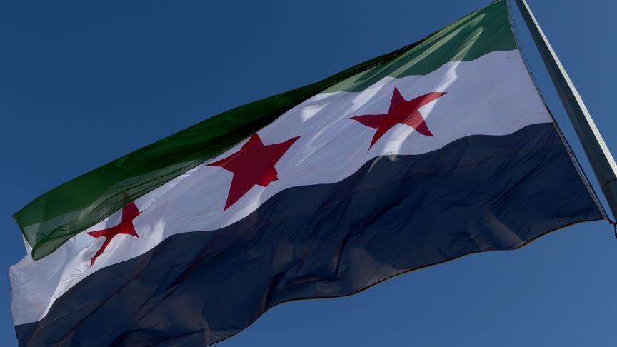 مئات السوريين يشيعون جثماني "عروبة وحلا بركات" في إسطنبول