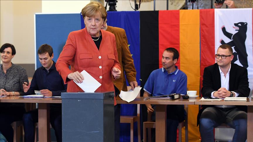 Législatives en Allemagne : Merkel a voté