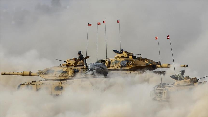  Turkish FM warns northern Iraqi Kurds of military operation