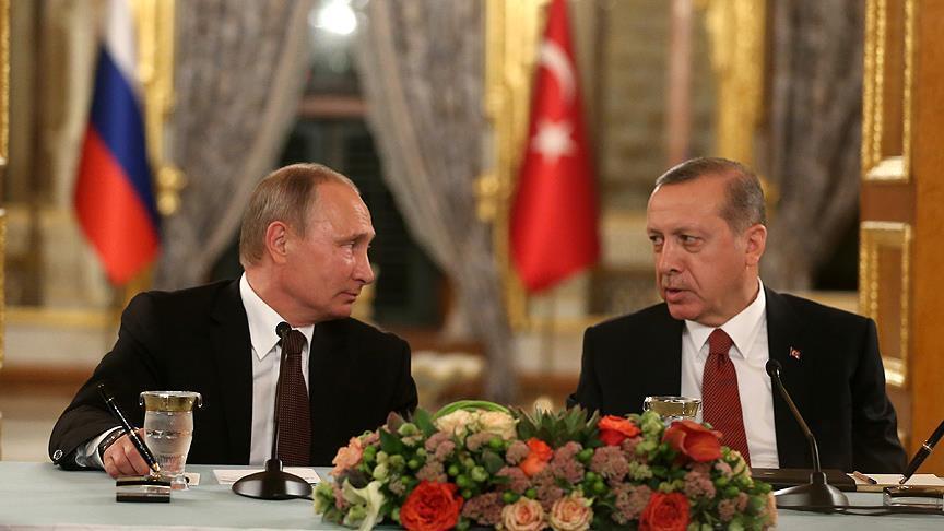 Erdogan, Putin discuss Iraq, Syria over phone