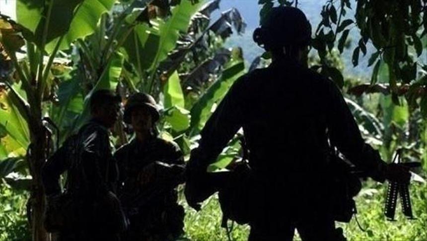 9 communist rebels surrender to Philippine authorities