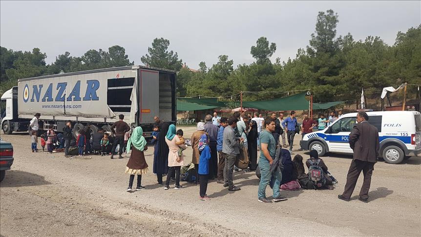 Over 300 migrants held in Turkey