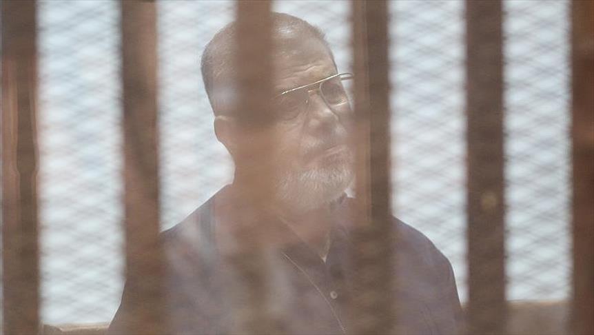 Egypt gov’t to decide on Morsi’s citizenship: Official